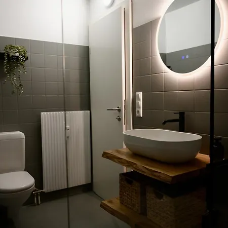 And Apartment *